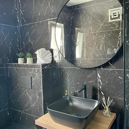 Elite - Free Parking 4* Сплит