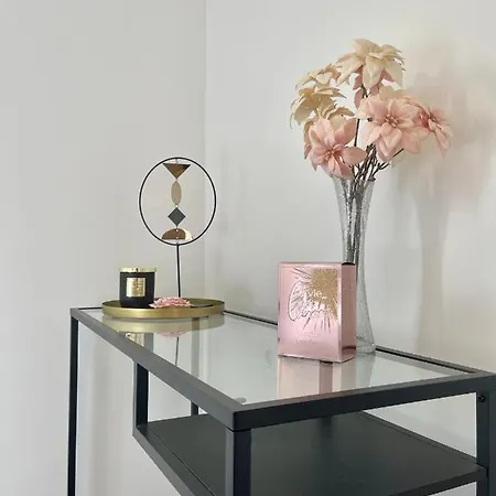 Гостевой дом Elite - Free Parking