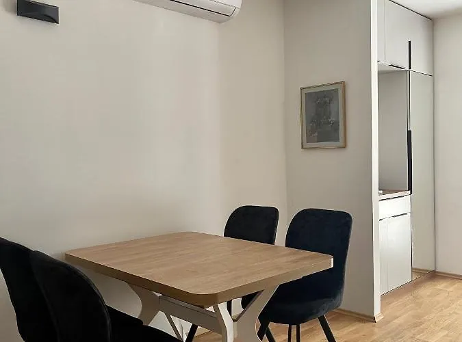 Guest house Elite - Free Parking Split