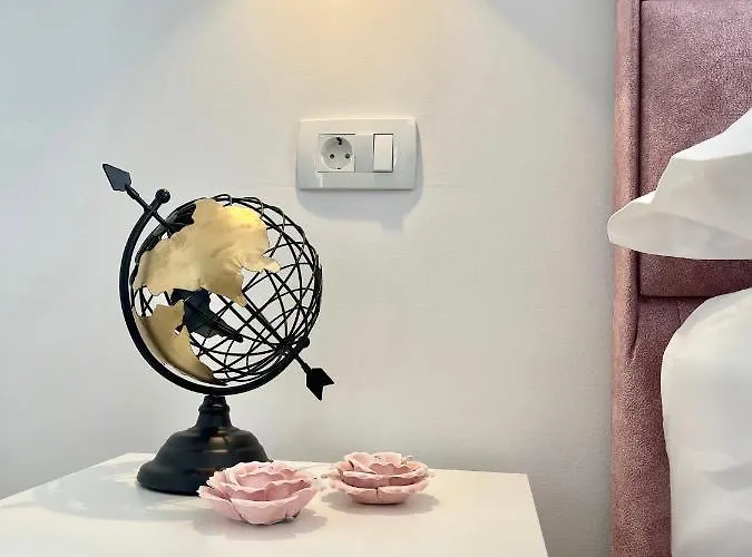 Penzion Elite - Free Parking Split