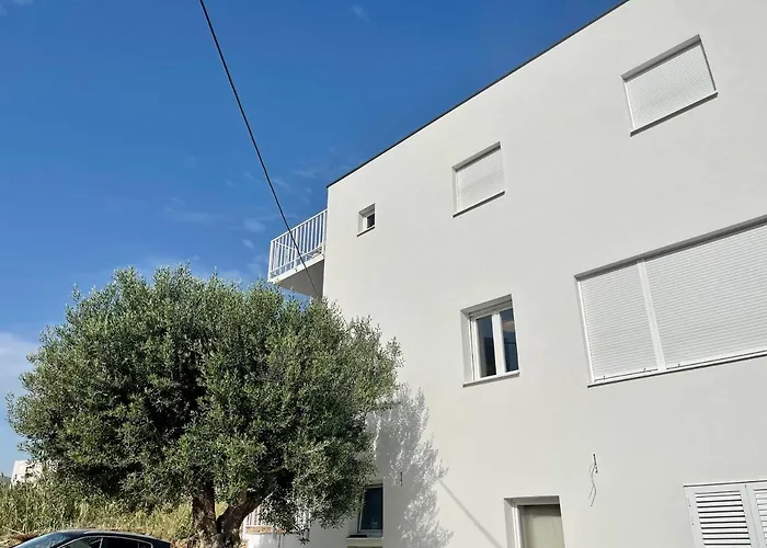 Elite - Free Parking Penzion 4*